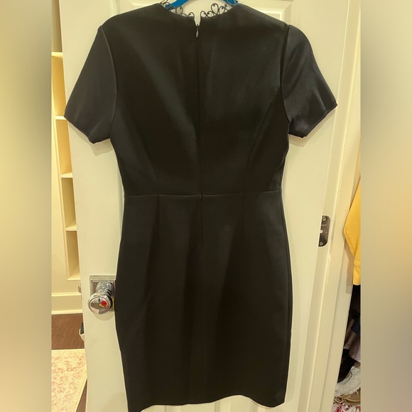 Elie Tahari Saylah Short Sleeve Lace Trim Sheath Dress Black size 6 NWT - Picture 5 of 7